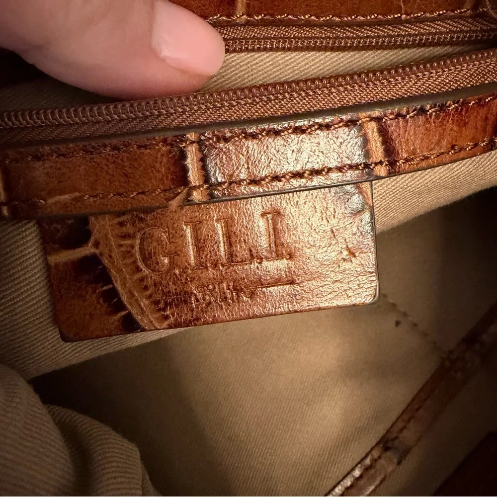 G.I.L.I Embossed crocodile Brown Leather hobo Handbag